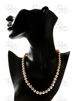 Visit Authentic Pearl Necklace with 14K White Gold Clasp