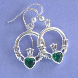 Visit Claddagh Earrings