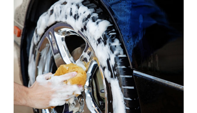 Visit Melbourne: Deluxe Car Wash