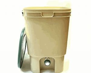 Visit Bokashi Bucket - Indoor Composter
