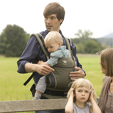 Visit Manduca Baby Carrier Olive