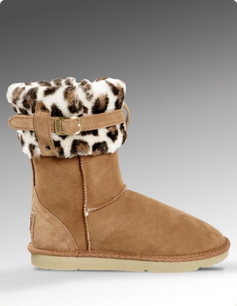 Visit ROMPER Classic Ugg Boots