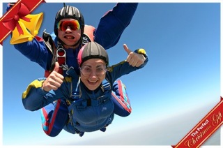 Visit Melbourne: 10,000-Ft Tandem Skydive Above Torquay