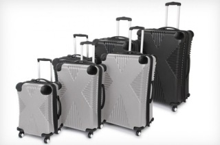 Visit Three-Piece Adesso Luggage Set